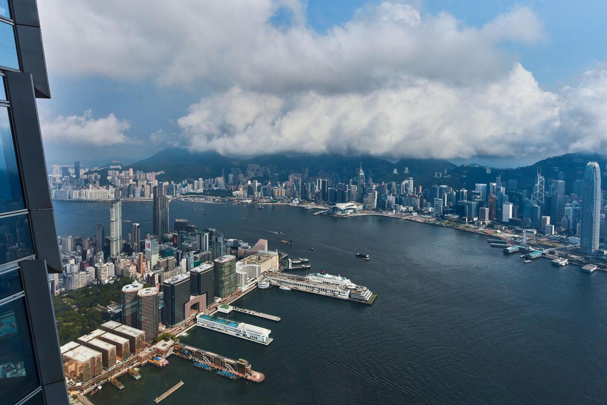 The Ritz-carlton, 5* Hong Kong