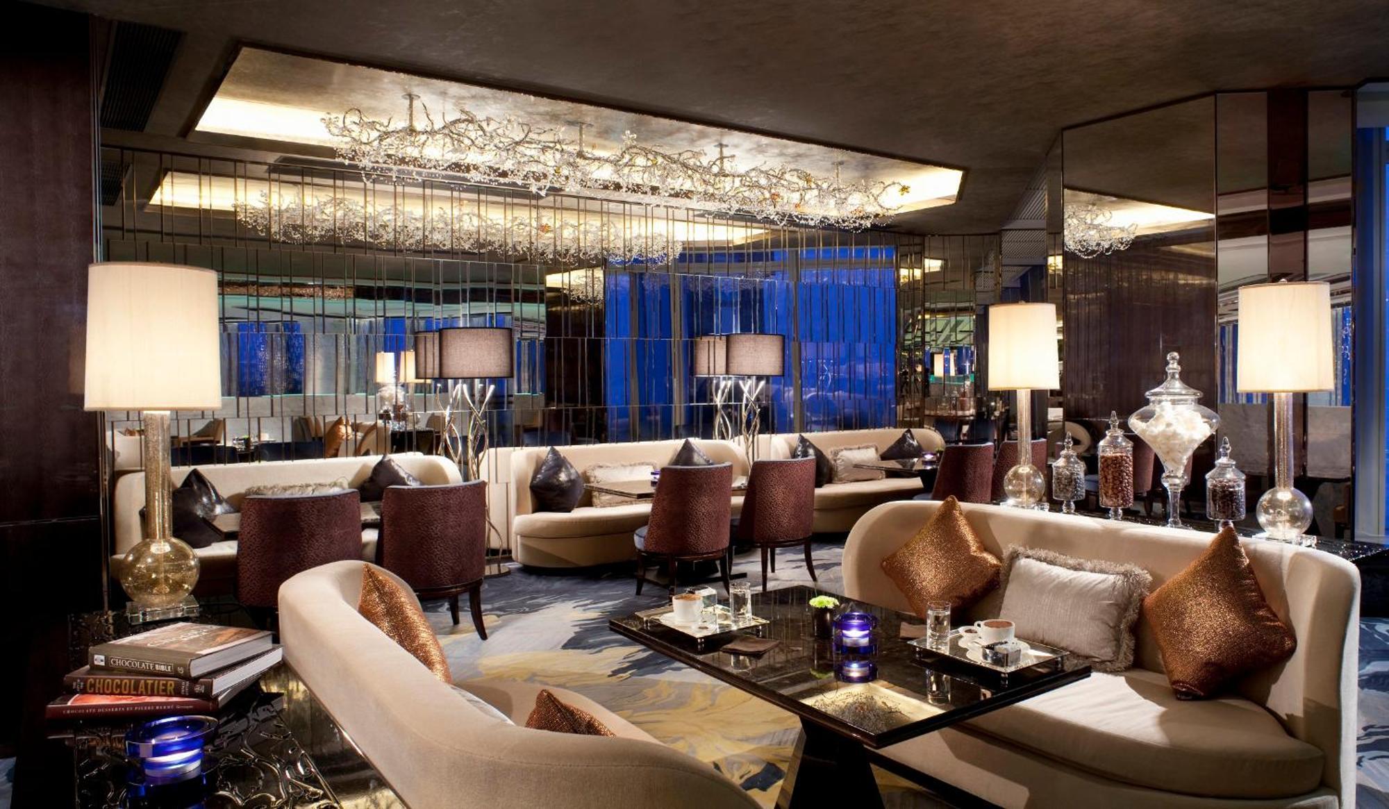 The Ritz-carlton, Hotel Hong Kong