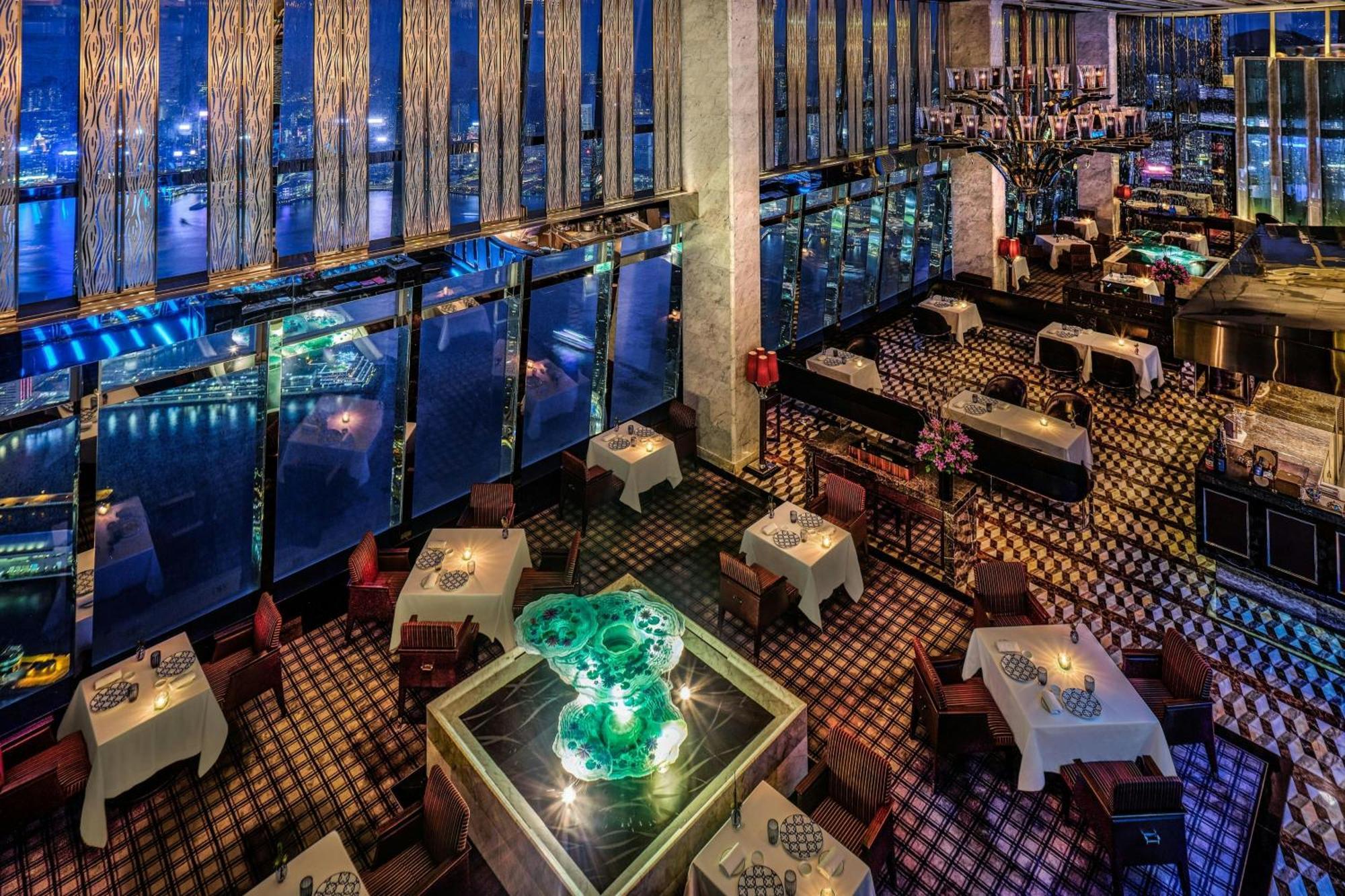 The Ritz-carlton, Hotel Hong Kong