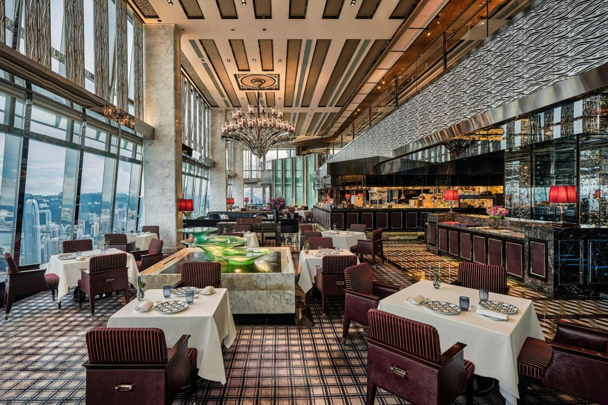 The Ritz-carlton, 5*